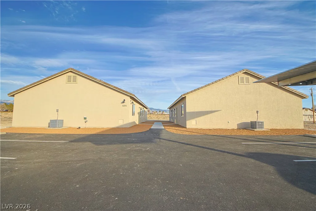 1100 Sixshooter, Pahrump, NV 89048