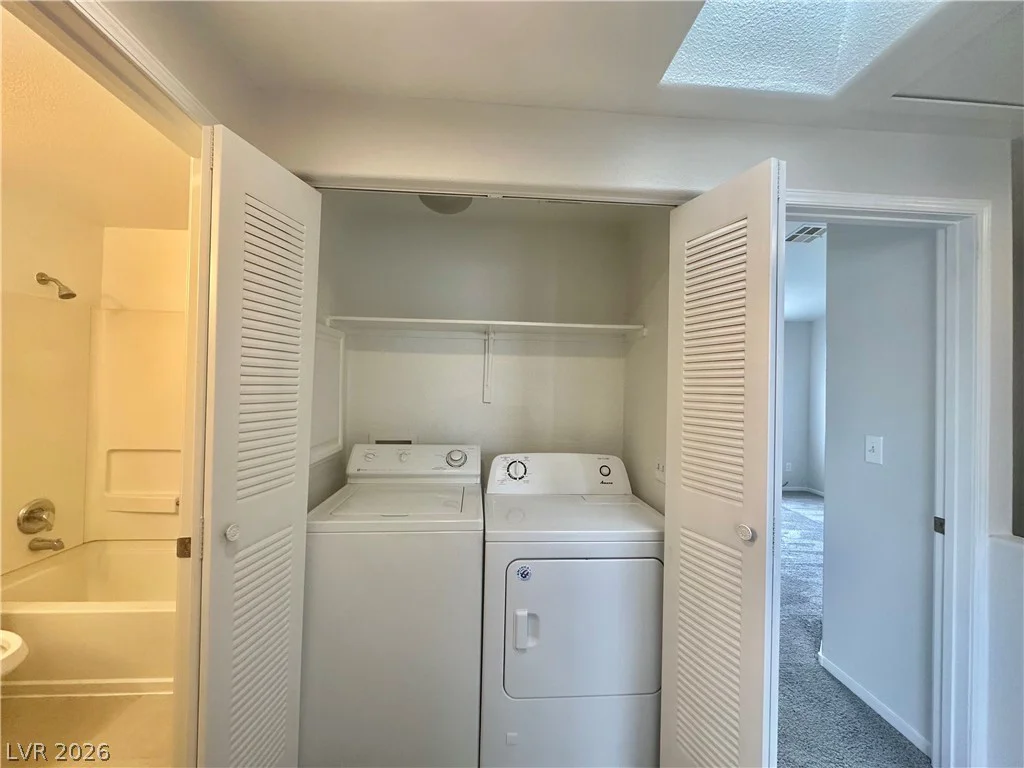 2525 Sierra Bello, Las Vegas, NV 89106