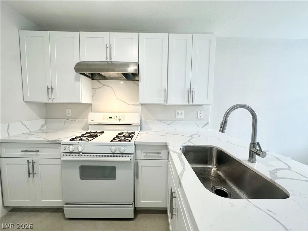 2525 Sierra Bello, Las Vegas, NV 89106