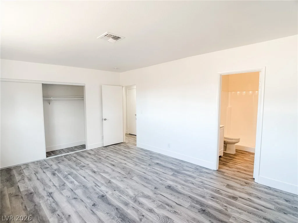 6840 Casa Linda, Las Vegas, NV 89103