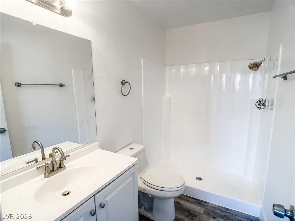6840 Casa Linda, Las Vegas, NV 89103