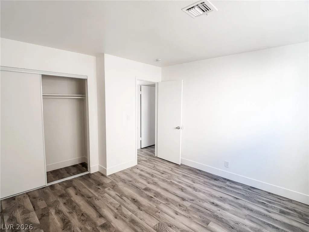 6840 Casa Linda, Las Vegas, NV 89103