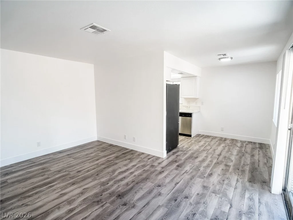 6840 Casa Linda, Las Vegas, NV 89103