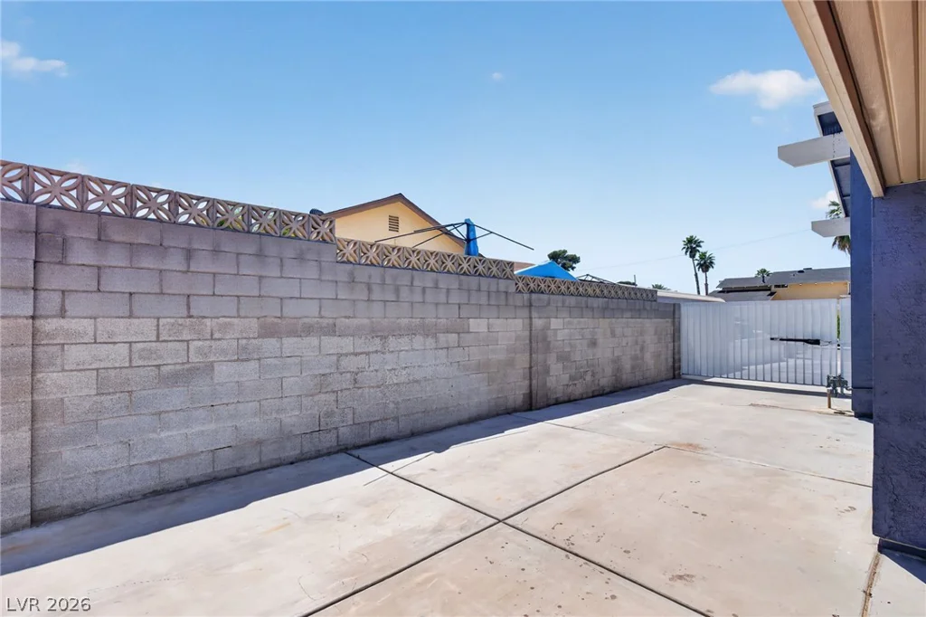 5374 Latigo, Las Vegas, NV 89119