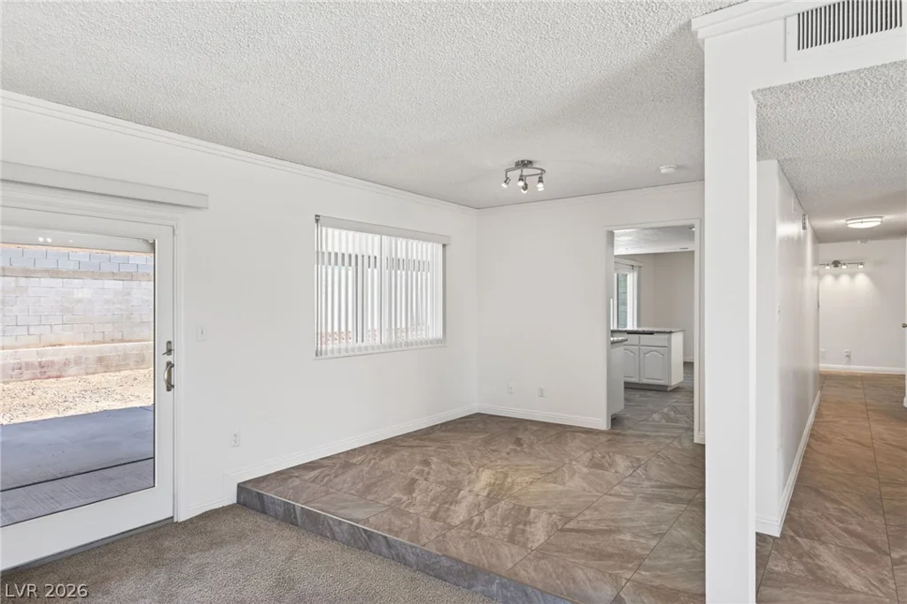 5374 Latigo, Las Vegas, NV 89119