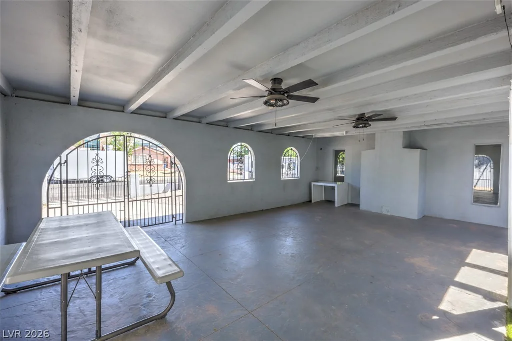 1908 Melinda, Las Vegas, NV 89101