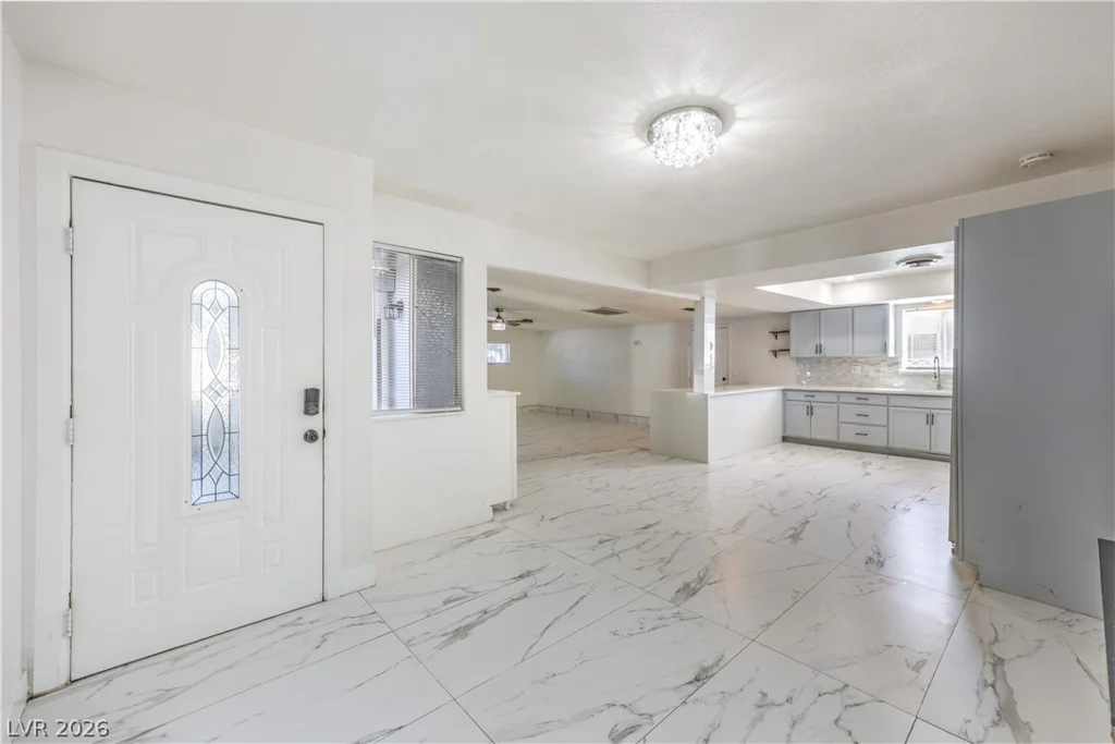 1908 Melinda, Las Vegas, NV 89101