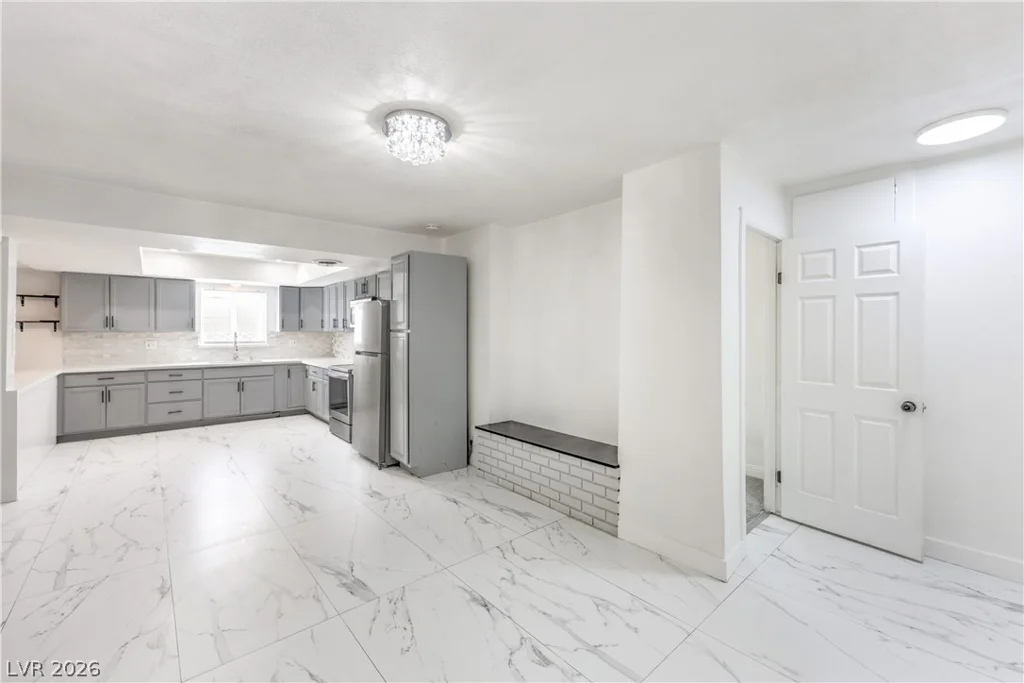 1908 Melinda, Las Vegas, NV 89101