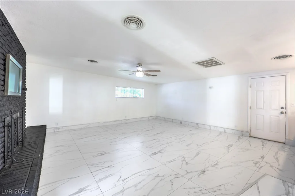 1908 Melinda, Las Vegas, NV 89101