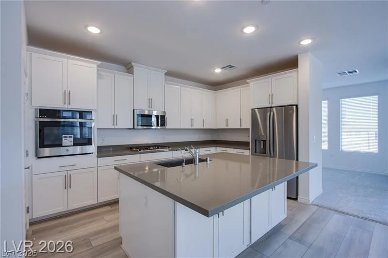 2555 Hampton, Henderson, NV 89052