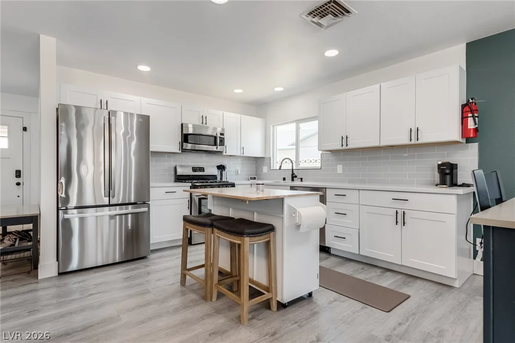 3971 Saguaro, Las Vegas, NV 89110