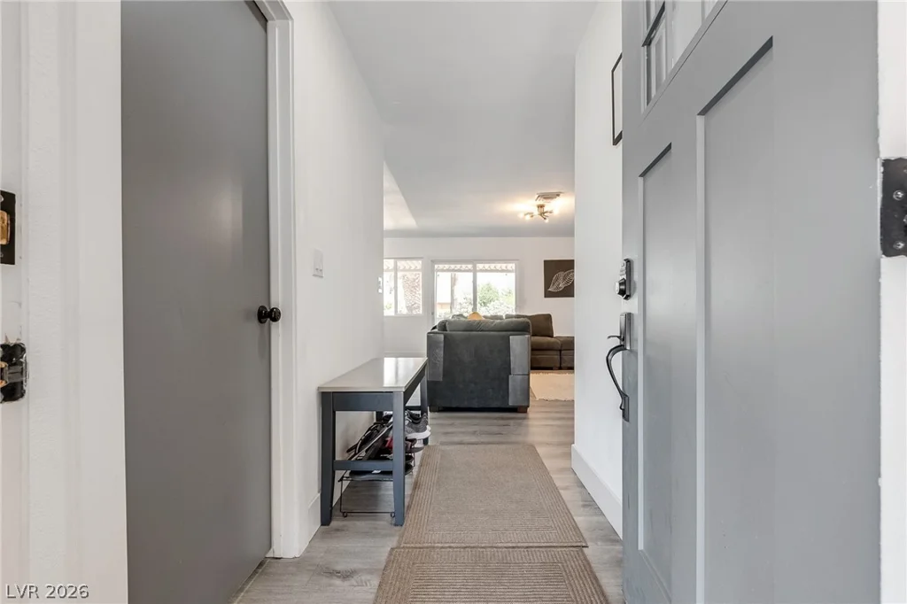3971 Saguaro, Las Vegas, NV 89110