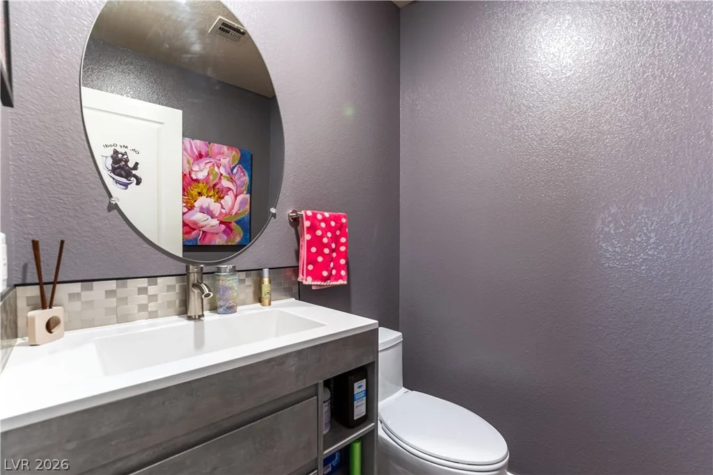 8251 Coyado, Las Vegas, NV 89123