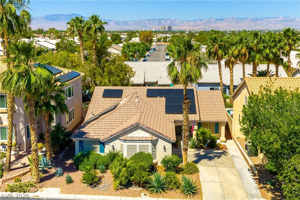 8251 Coyado, Las Vegas, NV 89123