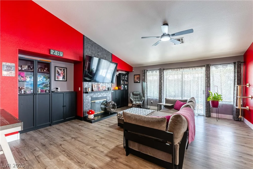 8251 Coyado, Las Vegas, NV 89123