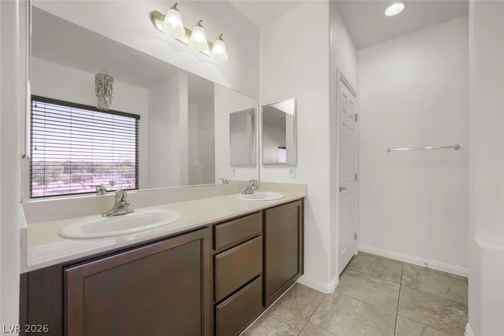 9425 Aggie, Las Vegas, NV 89148