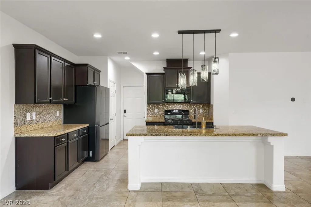 9425 Aggie, Las Vegas, NV 89148