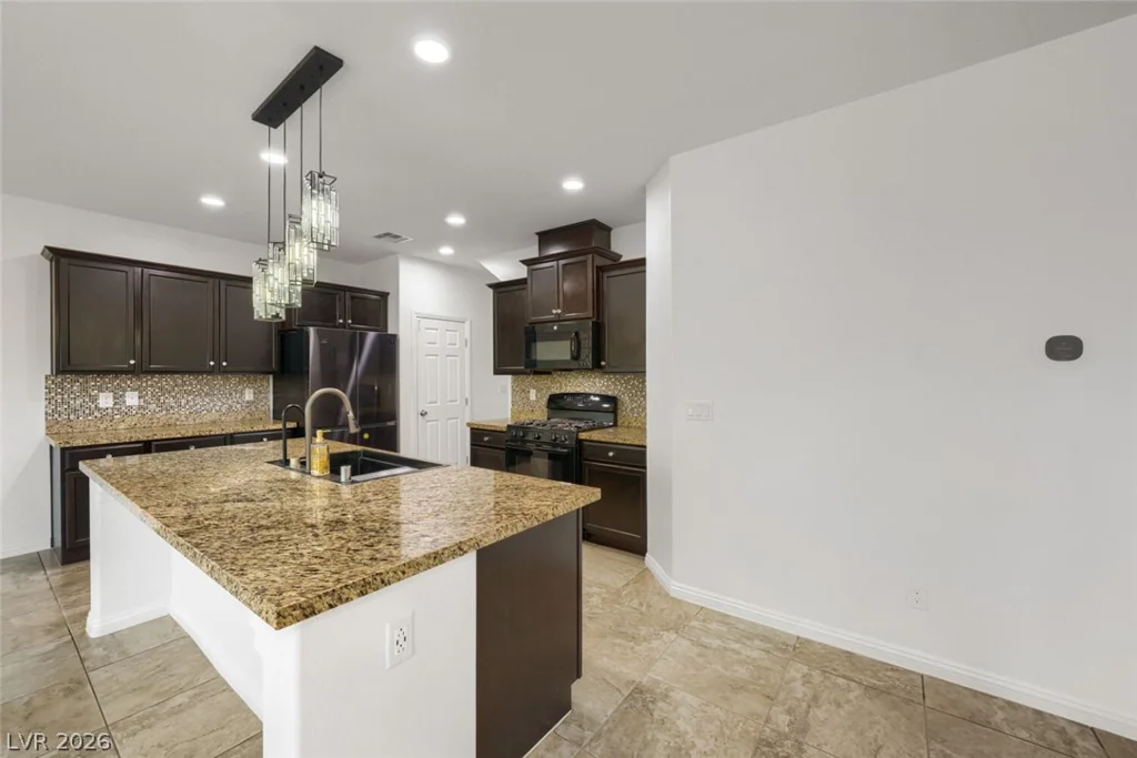 9425 Aggie, Las Vegas, NV 89148