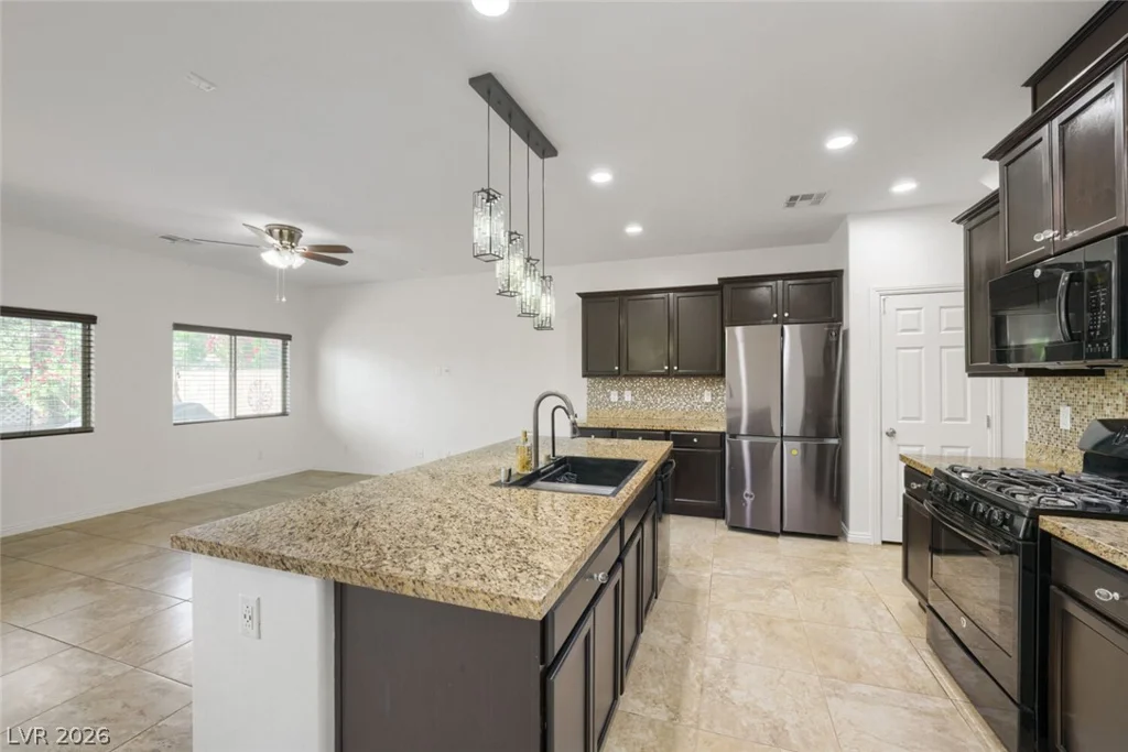 9425 Aggie, Las Vegas, NV 89148