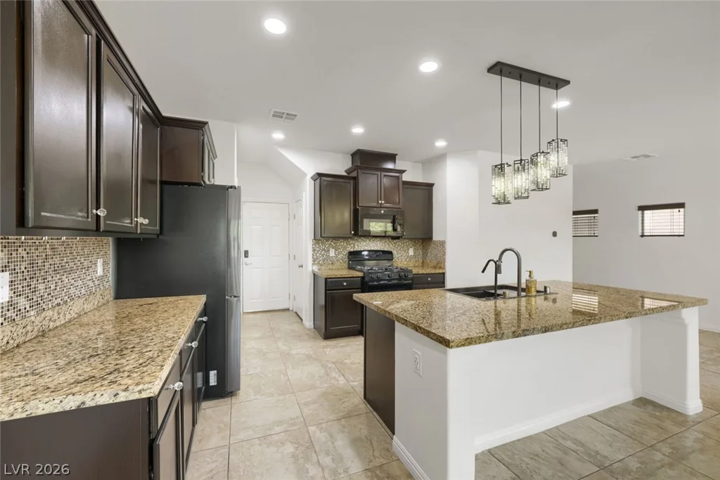 9425 Aggie, Las Vegas, NV 89148