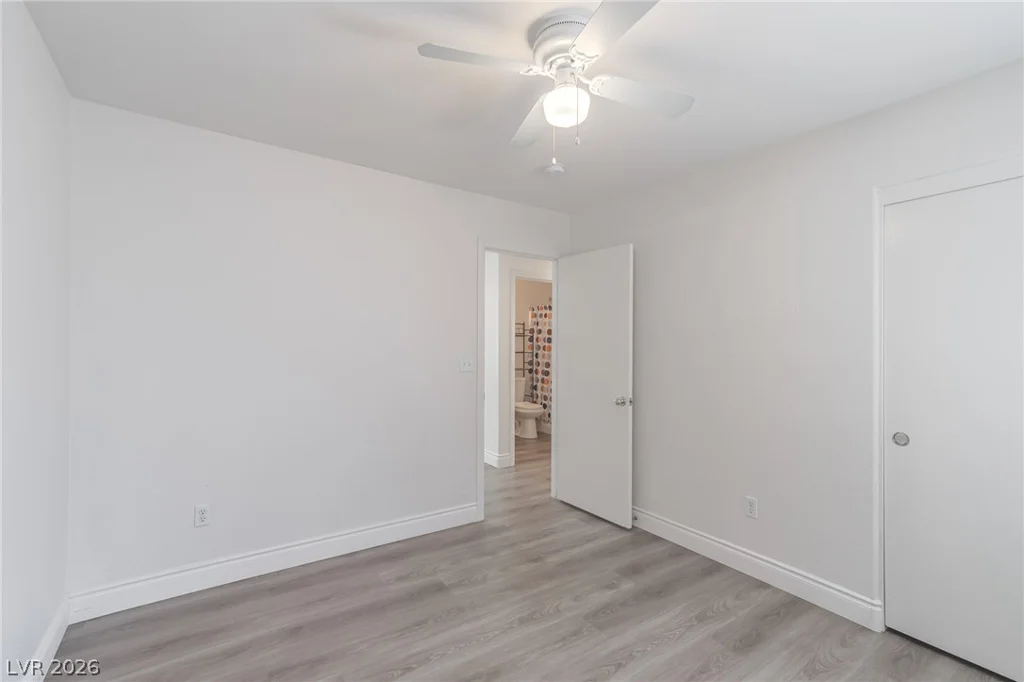 11232 Albergotta, Las Vegas, NV 89141