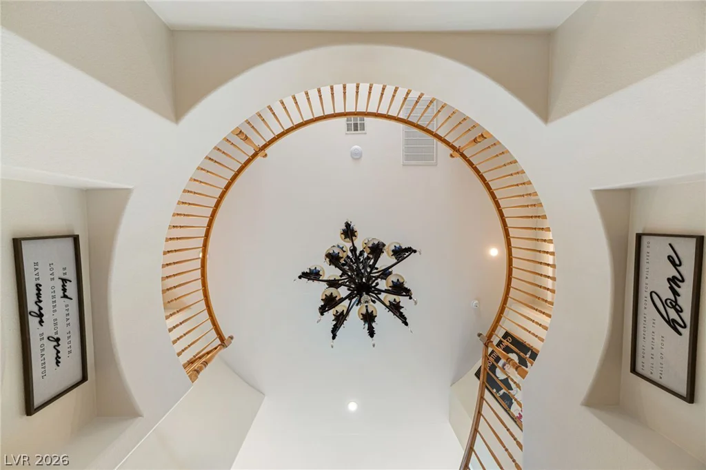 8929 Glenistar Gate, Las Vegas, NV 89143