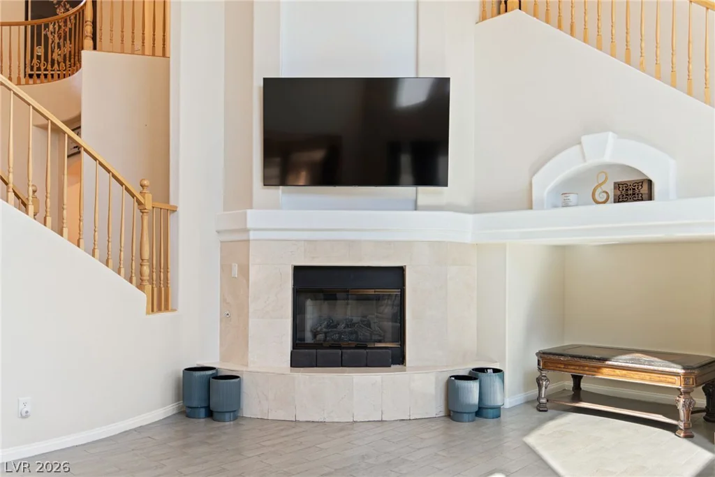 8929 Glenistar Gate, Las Vegas, NV 89143
