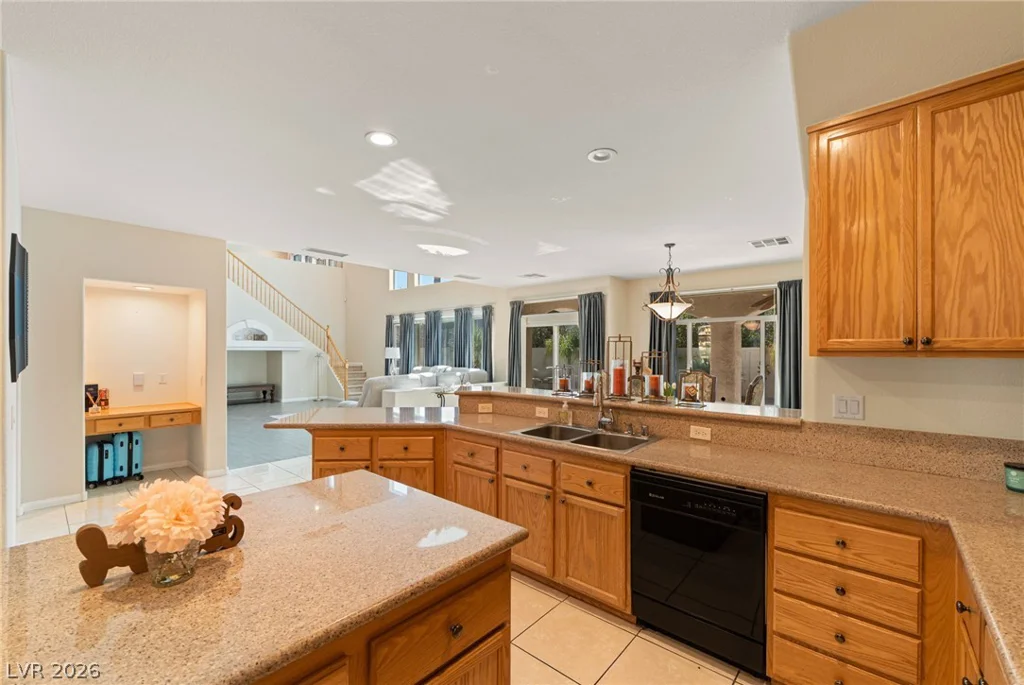 8929 Glenistar Gate, Las Vegas, NV 89143