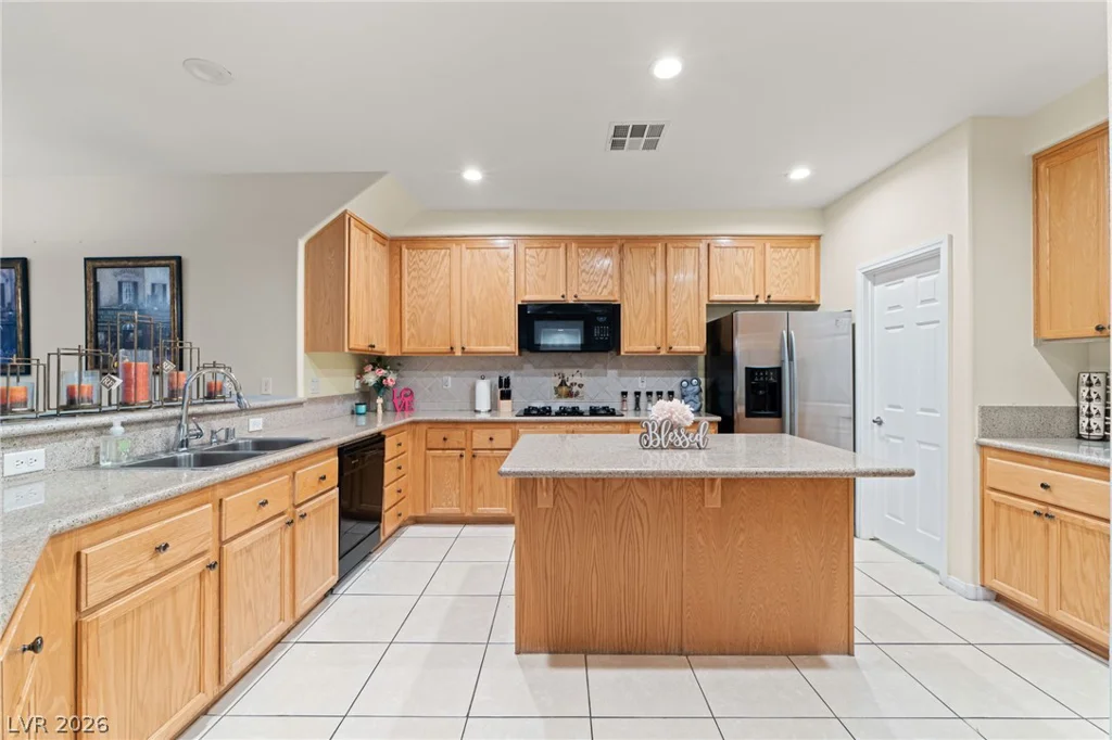 8929 Glenistar Gate, Las Vegas, NV 89143