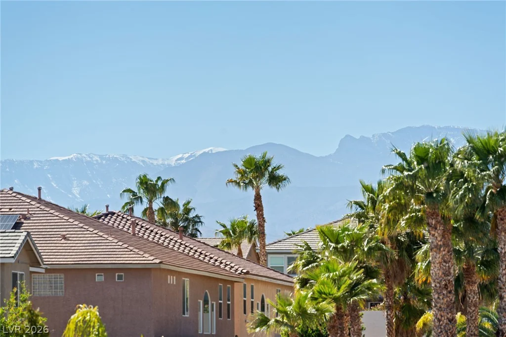 8929 Glenistar Gate, Las Vegas, NV 89143