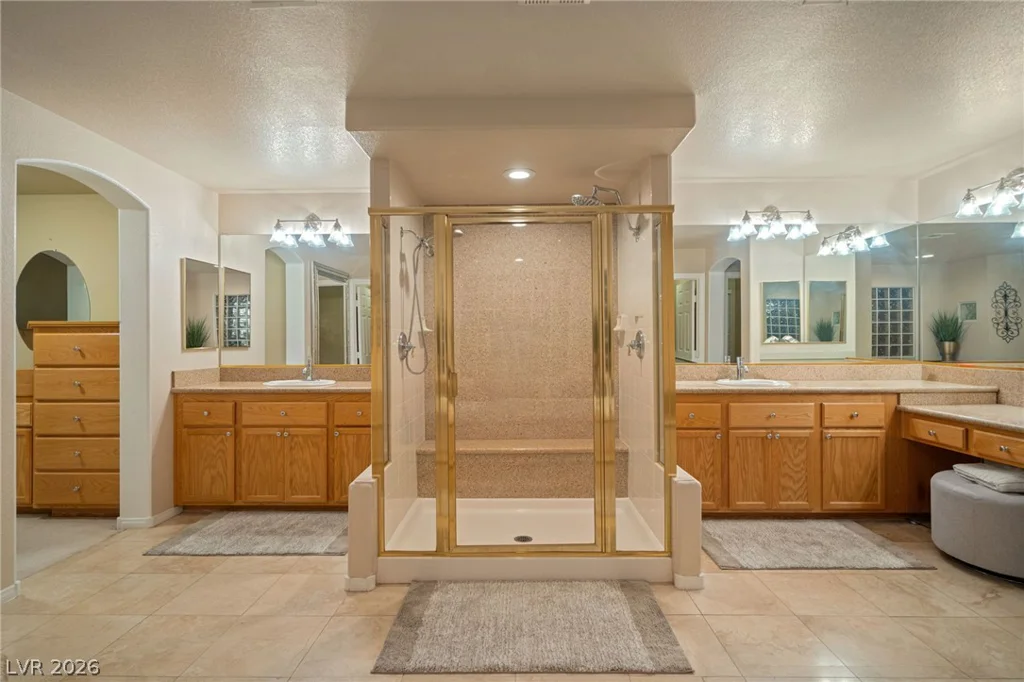 8929 Glenistar Gate, Las Vegas, NV 89143