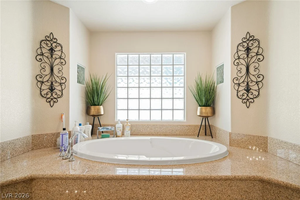 8929 Glenistar Gate, Las Vegas, NV 89143