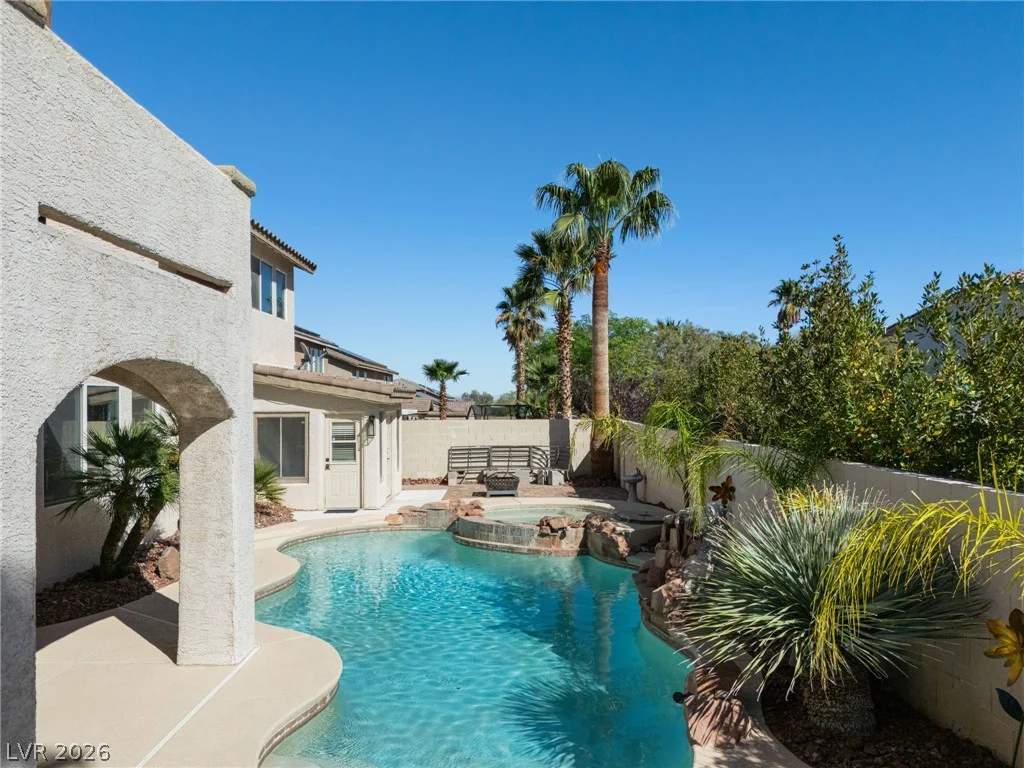 8929 Glenistar Gate, Las Vegas, NV 89143