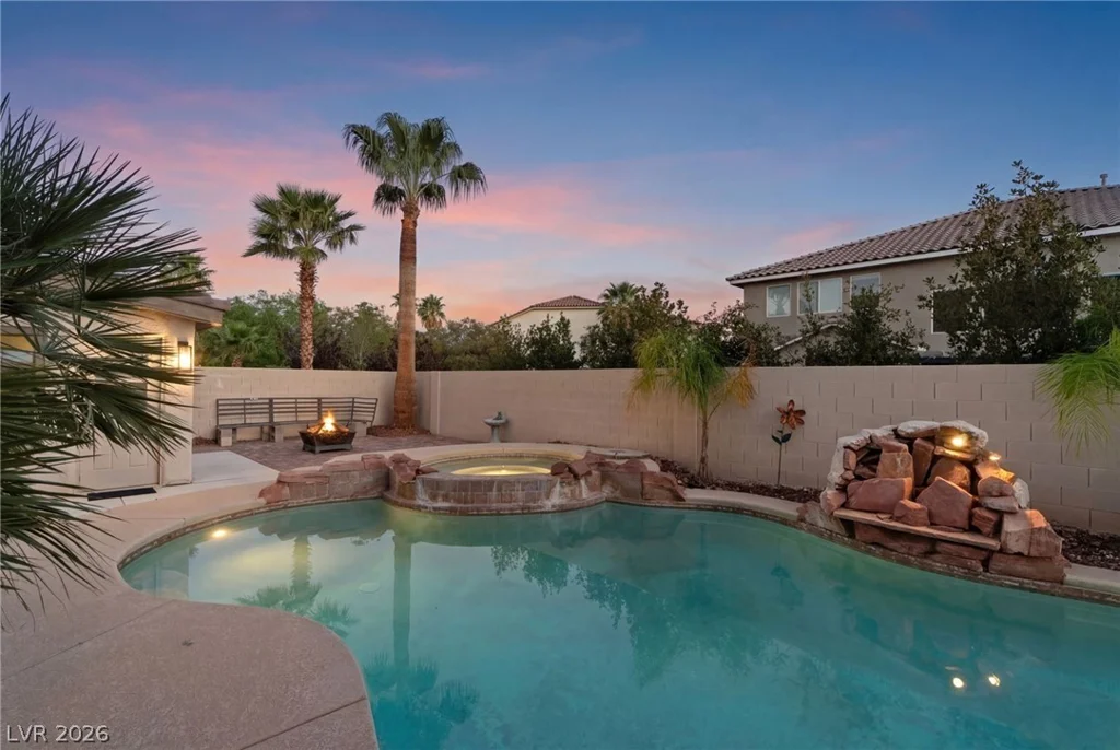 8929 Glenistar Gate, Las Vegas, NV 89143