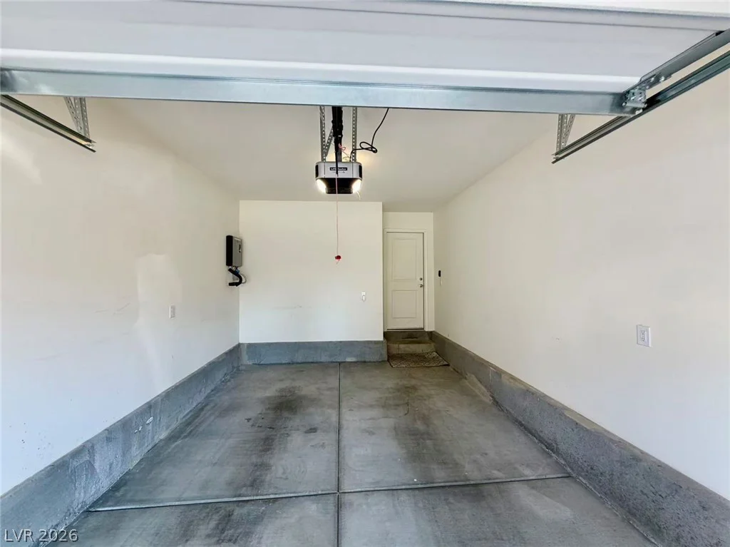 4495 Honey Hills, Las Vegas, NV 89141