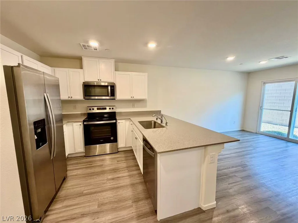 4495 Honey Hills, Las Vegas, NV 89141