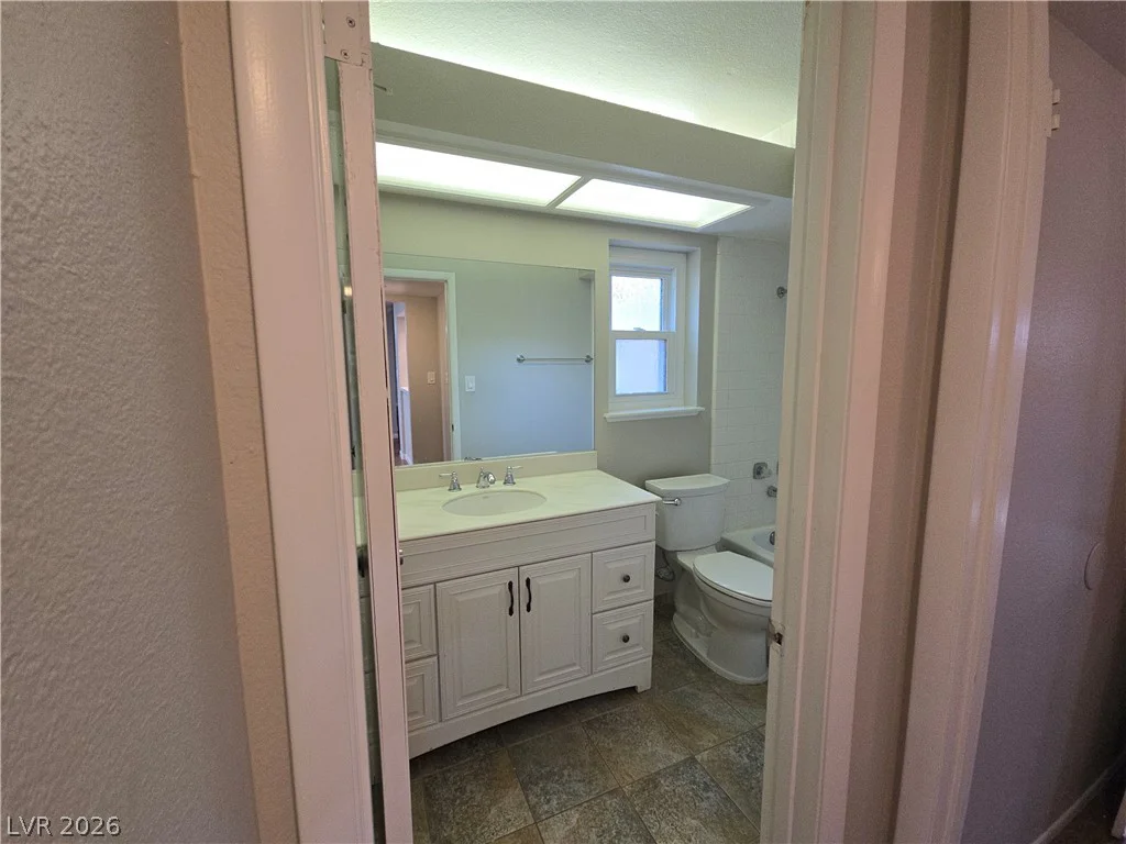 319 Esquina, Henderson, NV 89014
