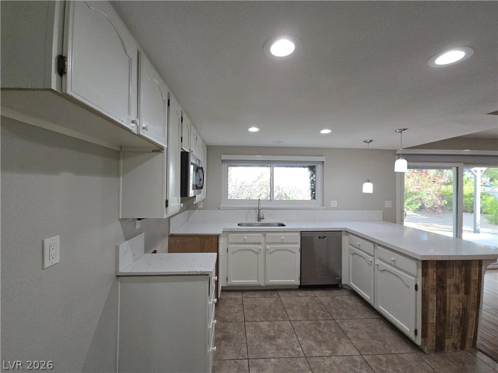 319 Esquina, Henderson, NV 89014