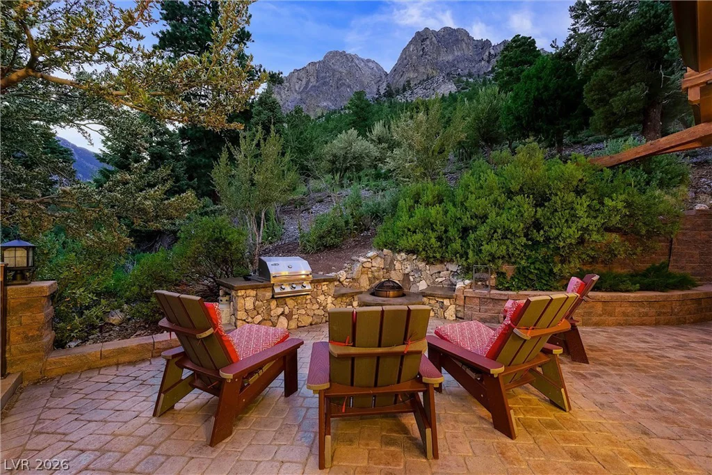 4888 Snow White, Mount Charleston, NV 89124