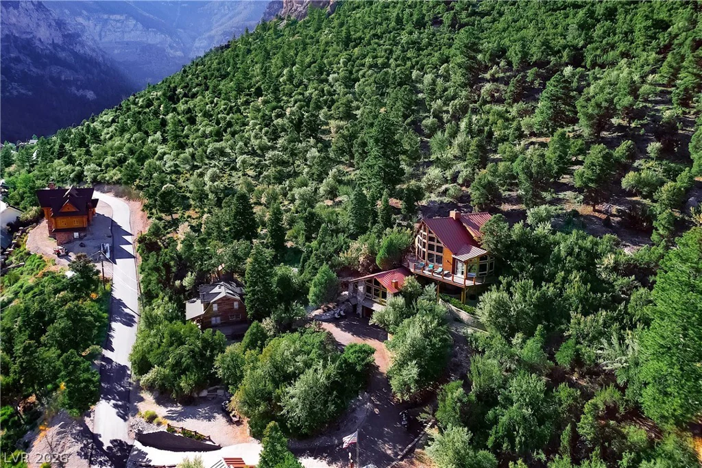 4888 Snow White, Mount Charleston, NV 89124