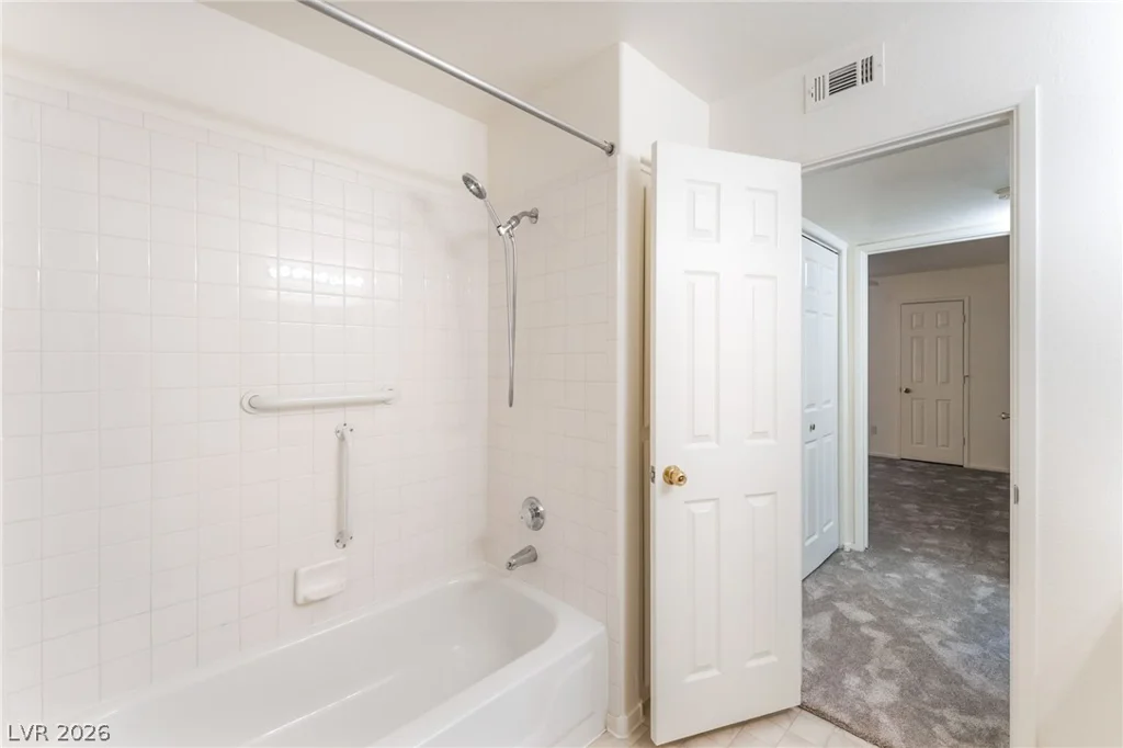 2725 Nellis, Las Vegas, NV 89121