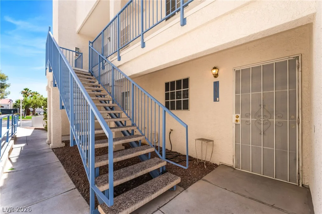 2725 Nellis, Las Vegas, NV 89121