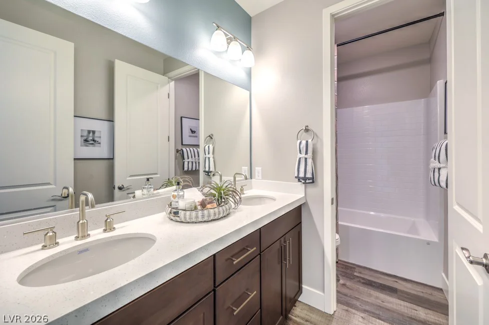 7637 Gage Falls, North Las Vegas, NV 89084