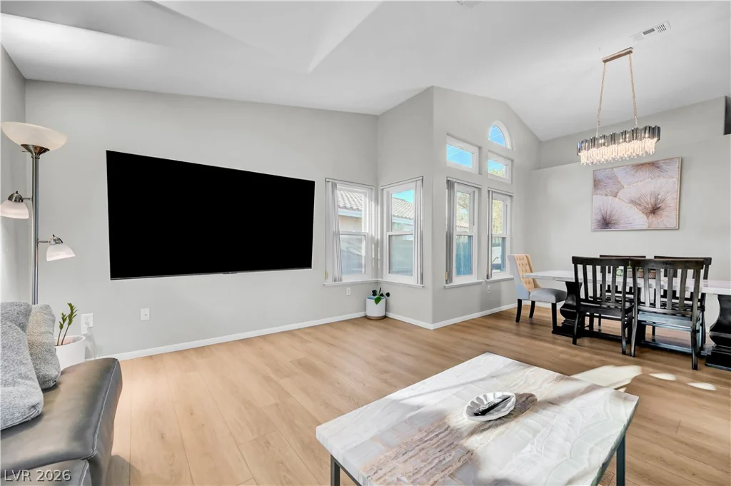 7724 Clearwood, Las Vegas, NV 89123