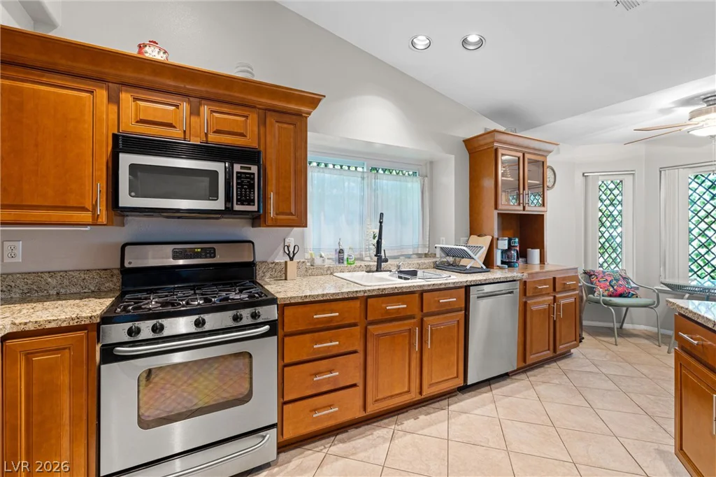 7724 Clearwood, Las Vegas, NV 89123