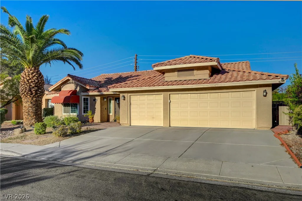 7724 Clearwood, Las Vegas, NV 89123