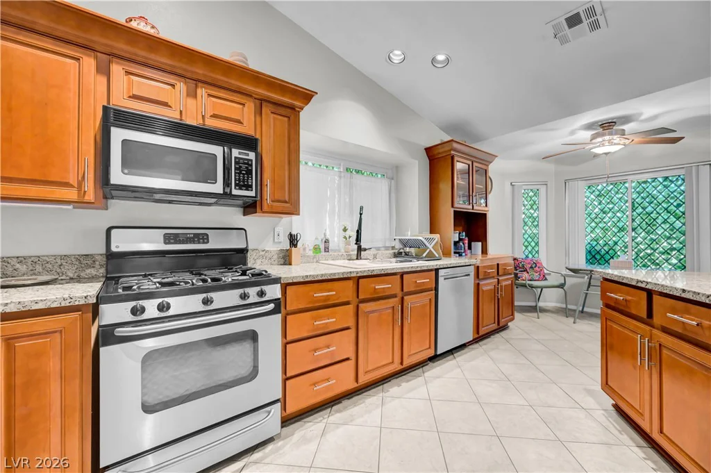 7724 Clearwood, Las Vegas, NV 89123