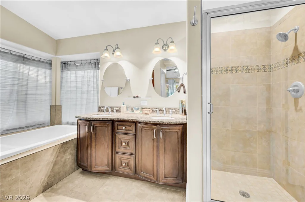 7724 Clearwood, Las Vegas, NV 89123
