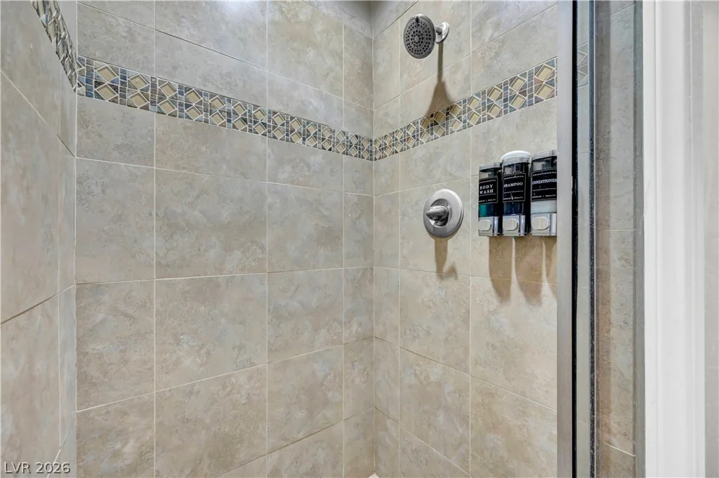 7724 Clearwood, Las Vegas, NV 89123