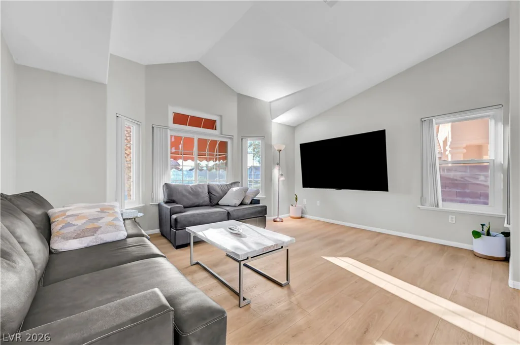 7724 Clearwood, Las Vegas, NV 89123